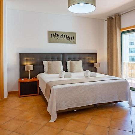 Magnificent 2Bdr Apartment W/ Ac & Pool - 2Min From Beach - By Lovelystay Armação de Pêra Exterior foto