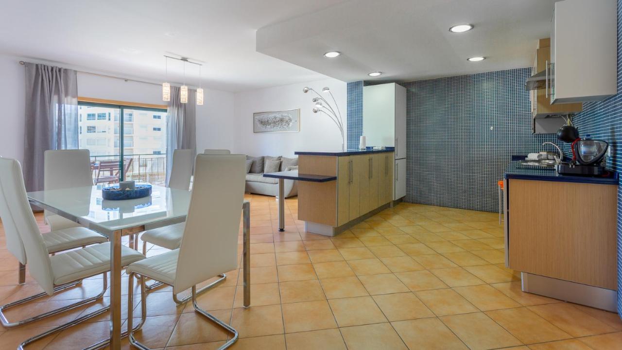 Magnificent 2Bdr Apartment W/ Ac & Pool - 2Min From Beach - By Lovelystay Armação de Pêra Exterior foto